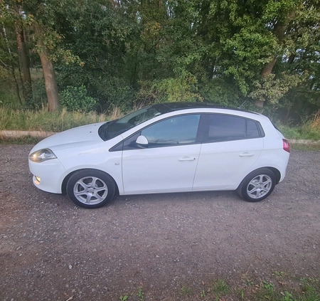 Fiat Bravo cena 17300 przebieg: 203000, rok produkcji 2010 z Legnica małe 497
